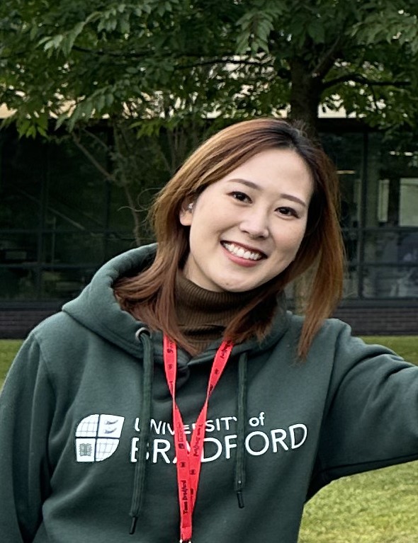 内丸 理香子さん